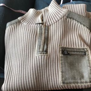 Italian sweater Size L 100% cotton